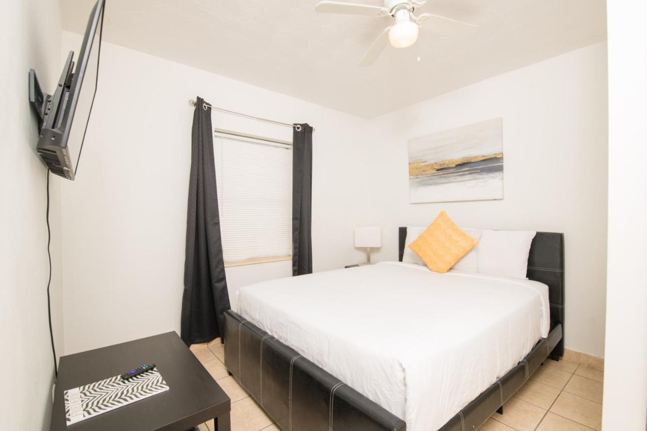 Hollywood Private Apartments Экстерьер фото
